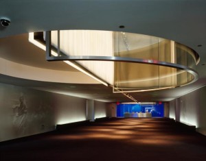 GUT-INT003-COM-HDS-Web-Portfolio