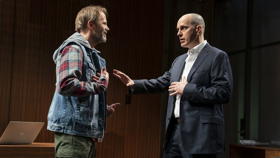 Lee Tergesen and Kelly AuCoin in Manhattan Theatre Club's production of "Long Lost" by Donald Margulies at New York City Center. Photo by Joan Marcus.