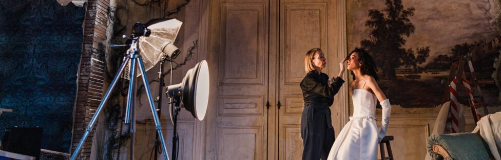 VIEWPOINTS – Women on the verge: Caitlin Saylor Stephens’ FIVE MODELS IN RUINS, 1981 and Natalie Margolin’s ALL NIGHTER