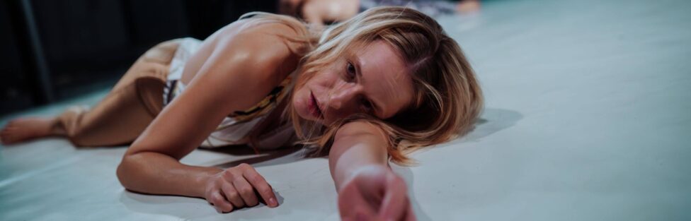 THE HANGOVER REPORT –  Łukasz Twarkowski’s sprawling multimedia vision of THE EMPLOYEES artfully interrogates what it means to be human